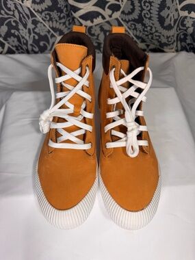 Timberland Skyla Bay 2.0 High Top Sneaker Boot Wheat Nubuck Women’s 9 New